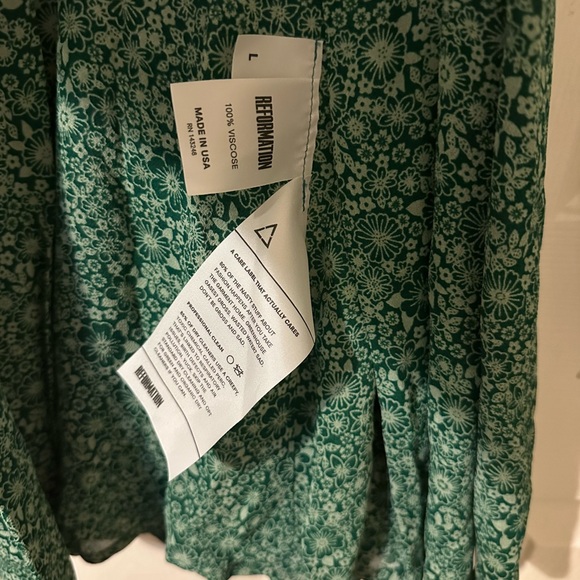 ✨NWT✨ Reformation Luca Dress in Green Verdugo - Picture 9 of 10